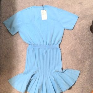 Zara - short sleeve round neck Mini dress